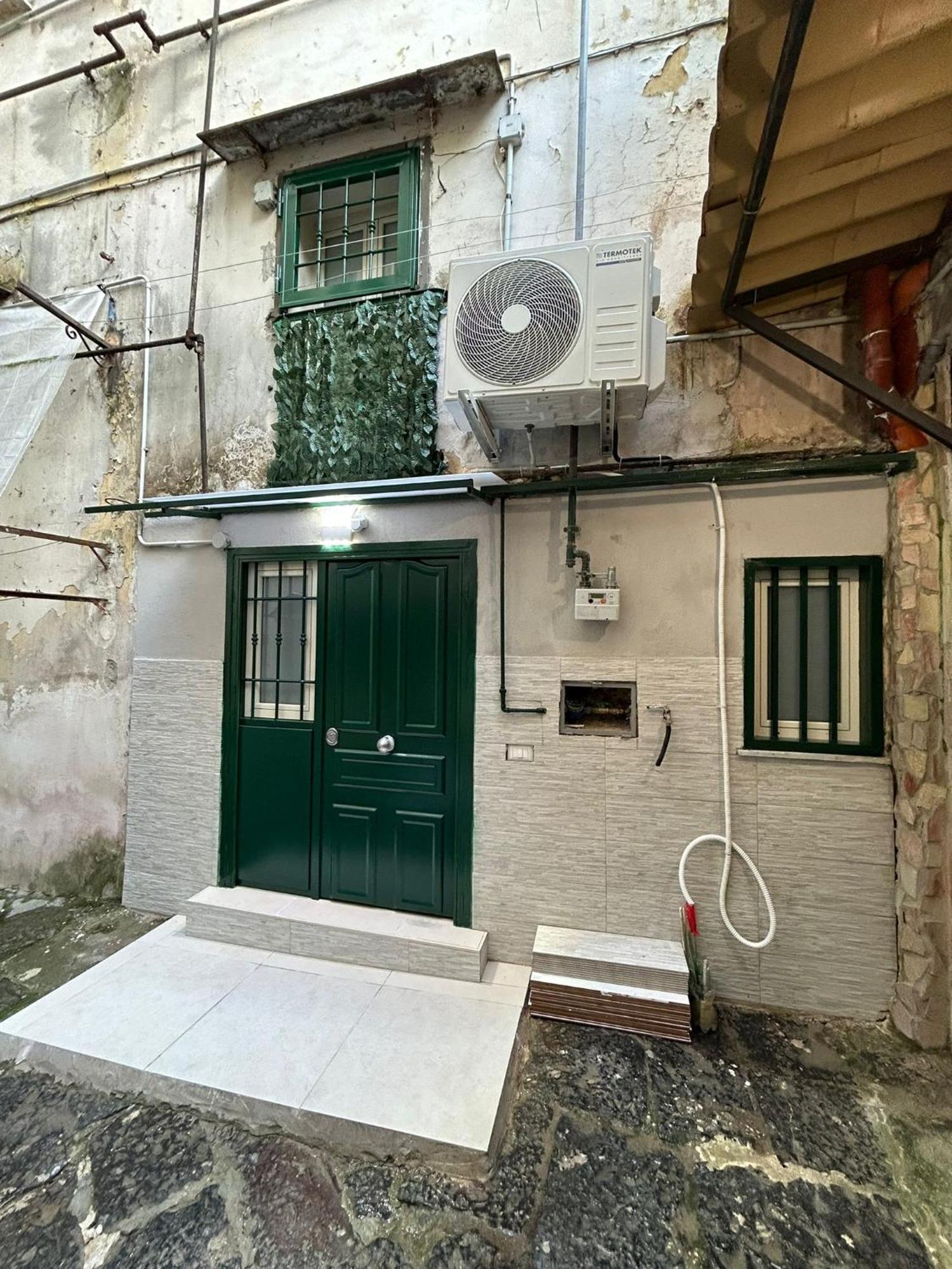 La Casetta Dei Miracoli Napels Buitenkant foto
